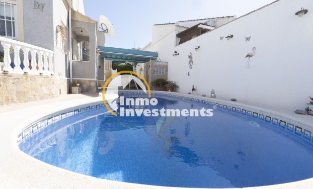 Resale - Villa - Torrevieja - San Luis