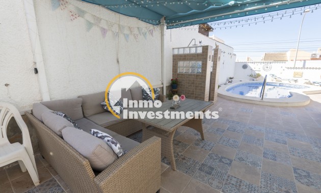 Resale - Villa - Torrevieja - San Luis