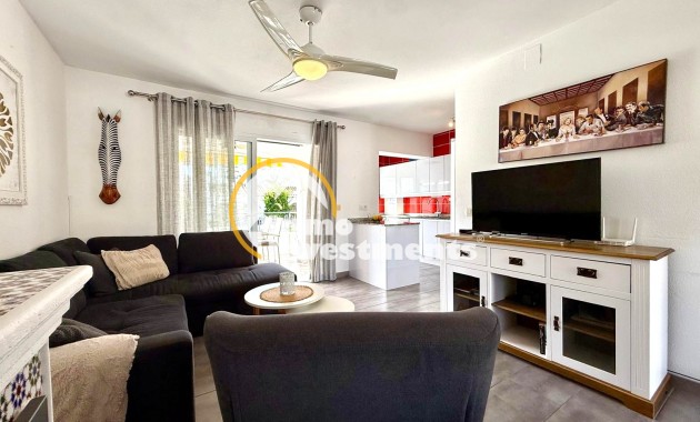 Resale - Town house - Villamartin - Verdemar