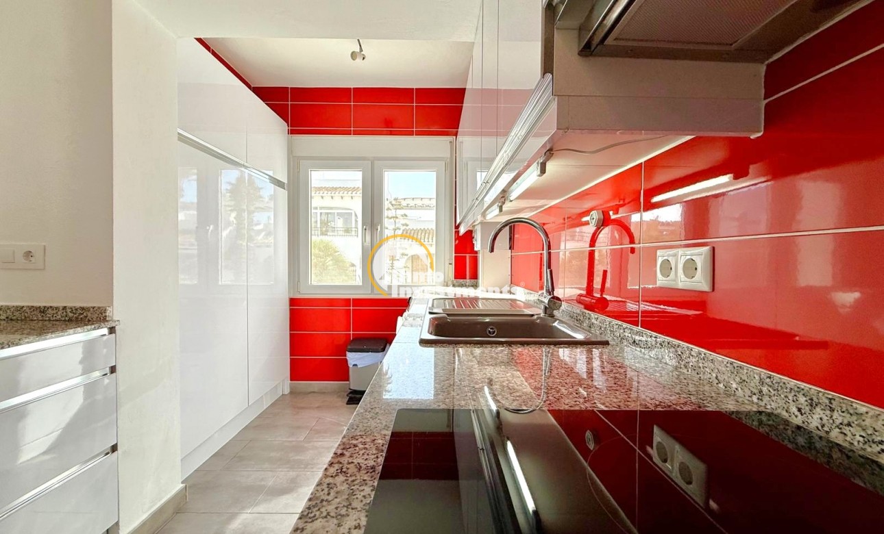 Resale - Town house - Villamartin - Verdemar