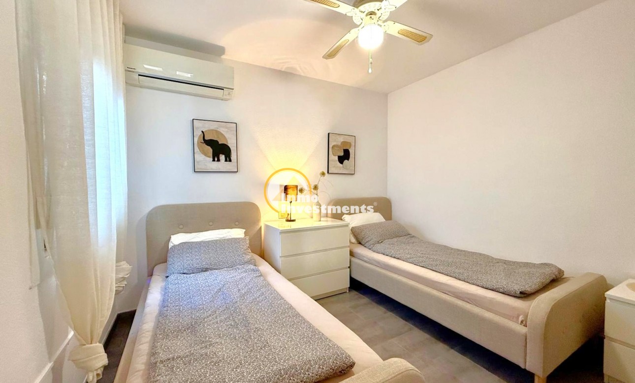 Resale - Town house - Villamartin - Verdemar