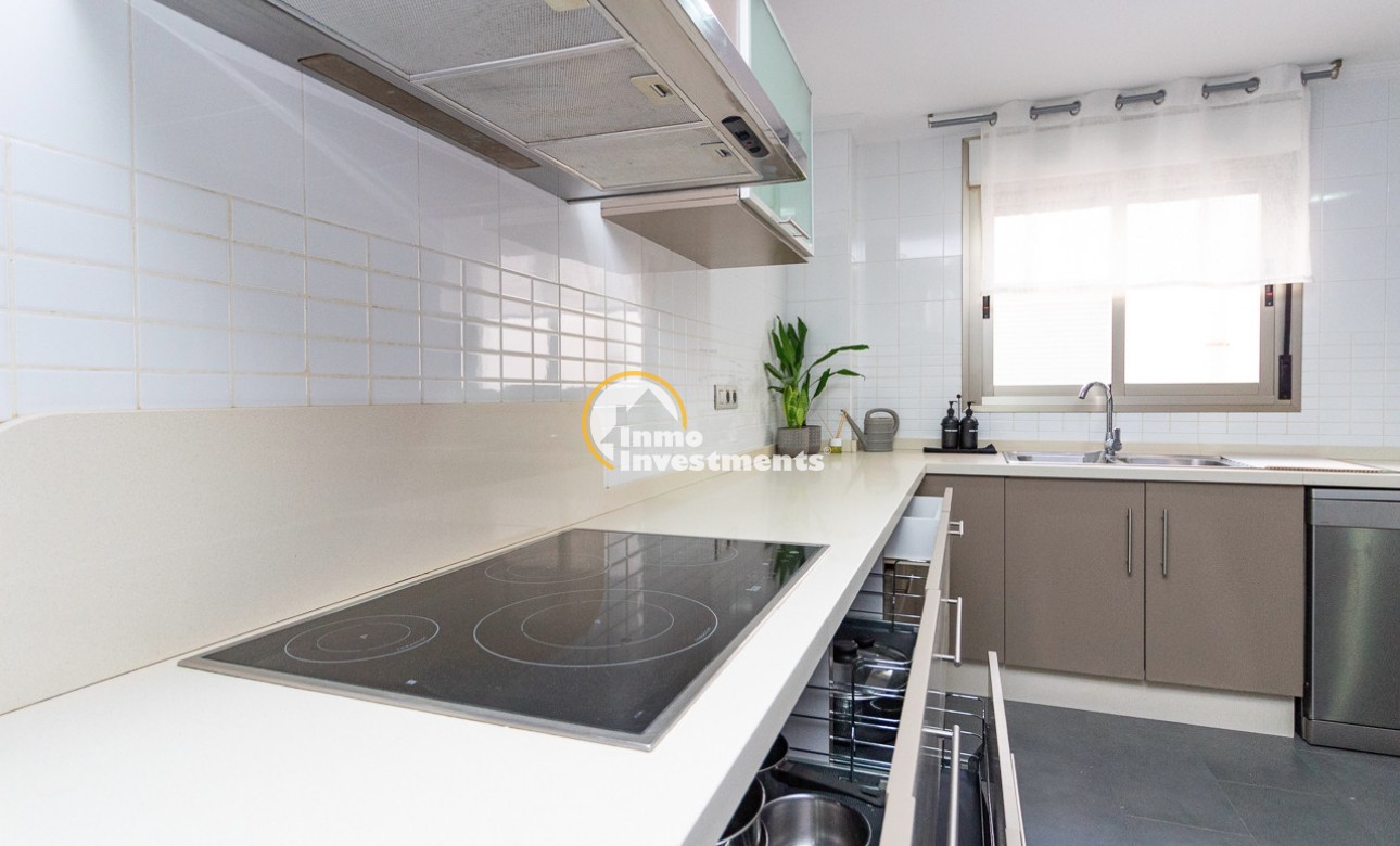 Resale - Penthouse - Torrevieja - Beach