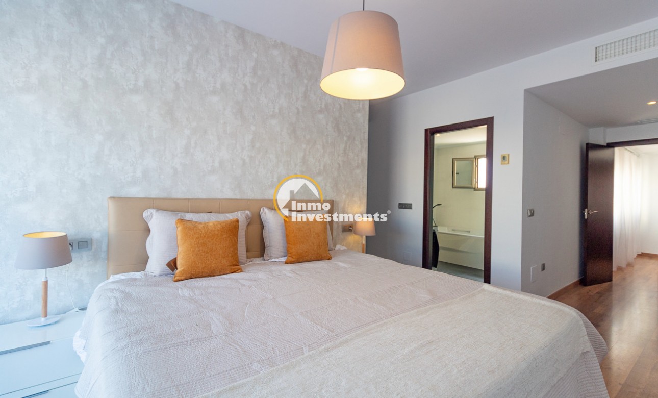 Resale - Penthouse - Torrevieja - Beach