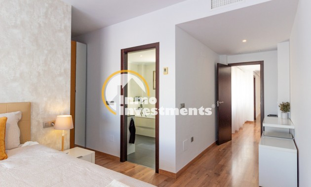 Resale - Penthouse - Torrevieja - Beach