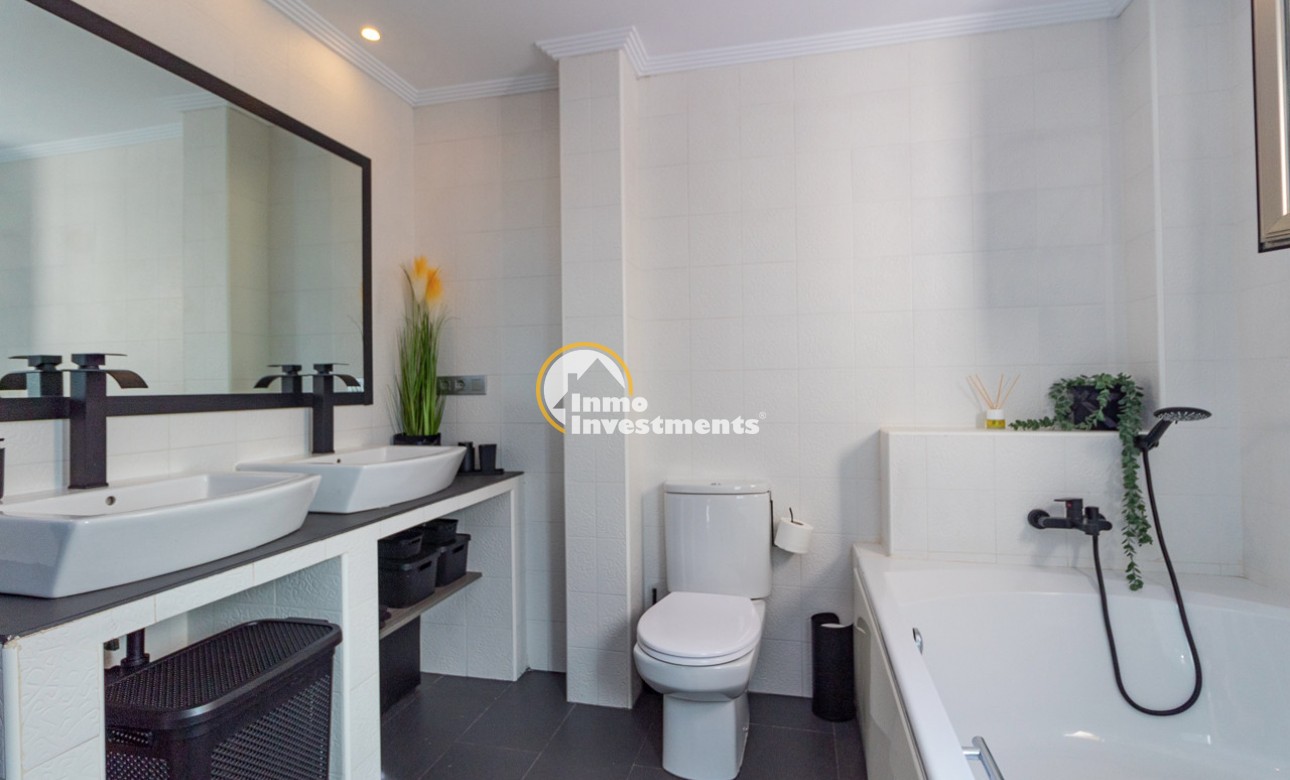 Resale - Penthouse - Torrevieja - Beach