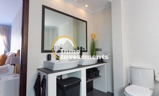 Resale - Penthouse - Torrevieja - Beach