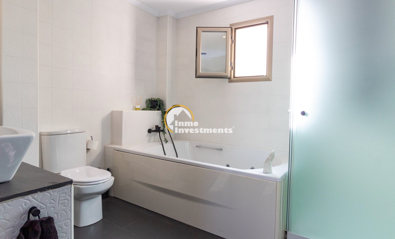 Resale - Penthouse - Torrevieja - Beach