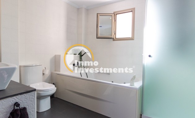 Resale - Penthouse - Torrevieja - Beach