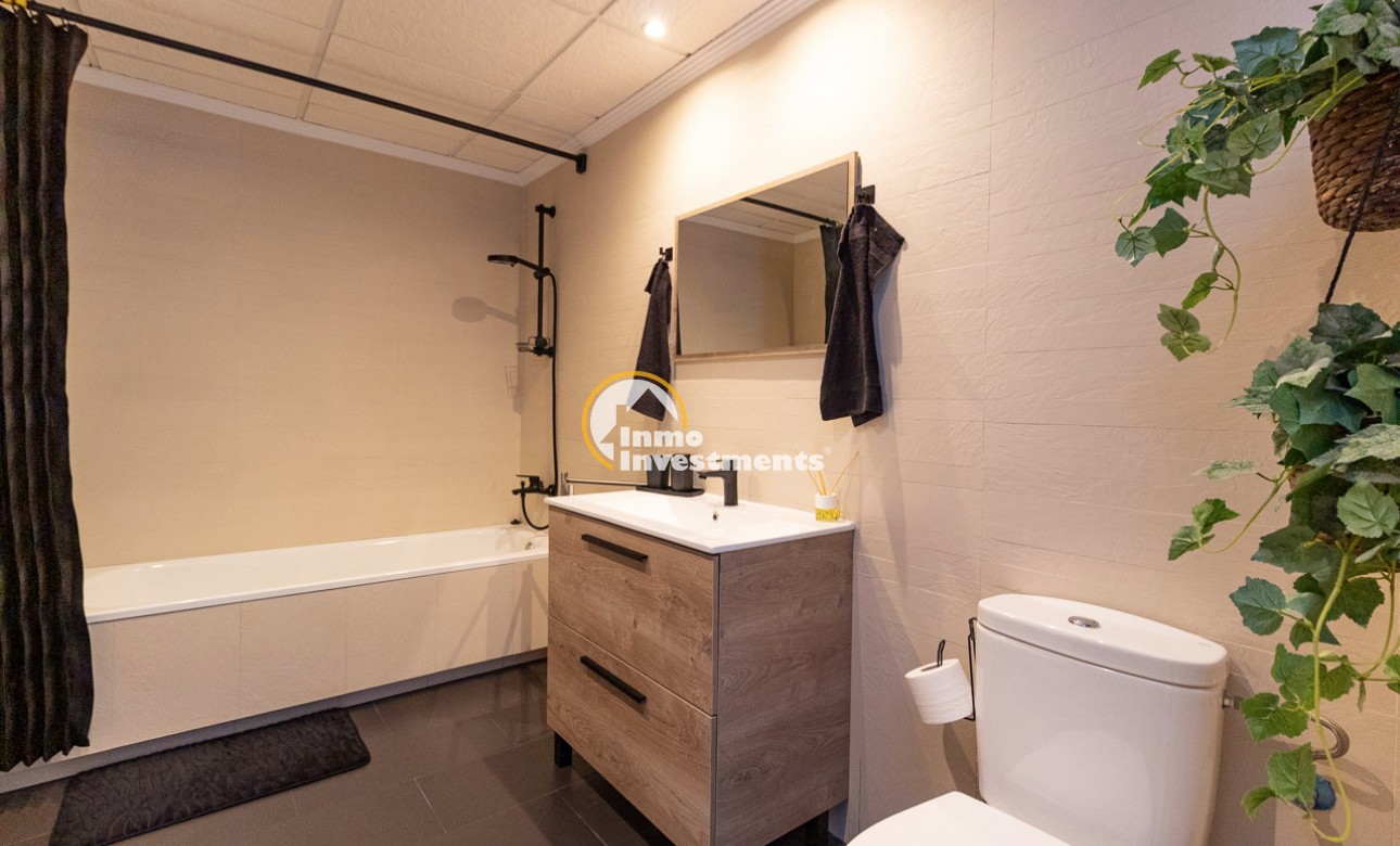 Resale - Penthouse - Torrevieja - Beach