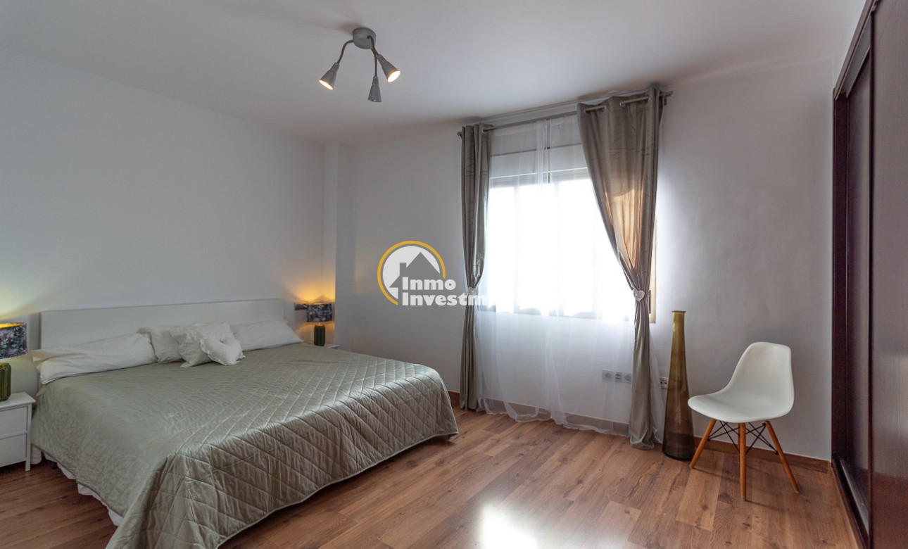 Resale - Penthouse - Torrevieja - Beach