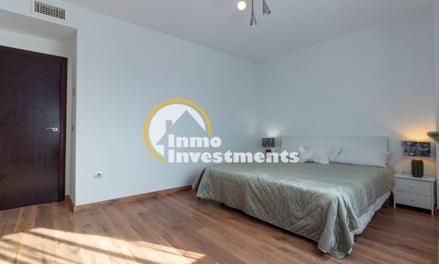 Resale - Penthouse - Torrevieja - Beach