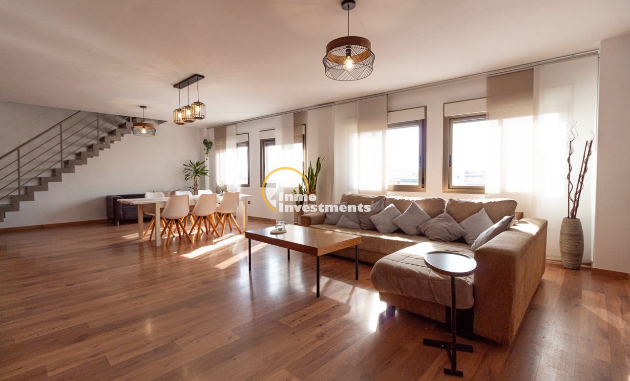 Resale - Penthouse - Torrevieja - Beach