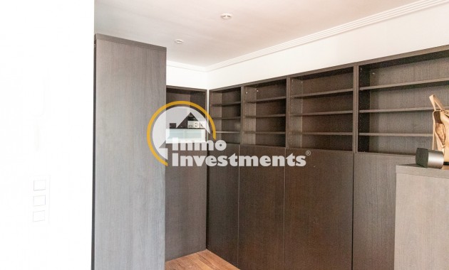 Resale - Penthouse - Torrevieja - Beach