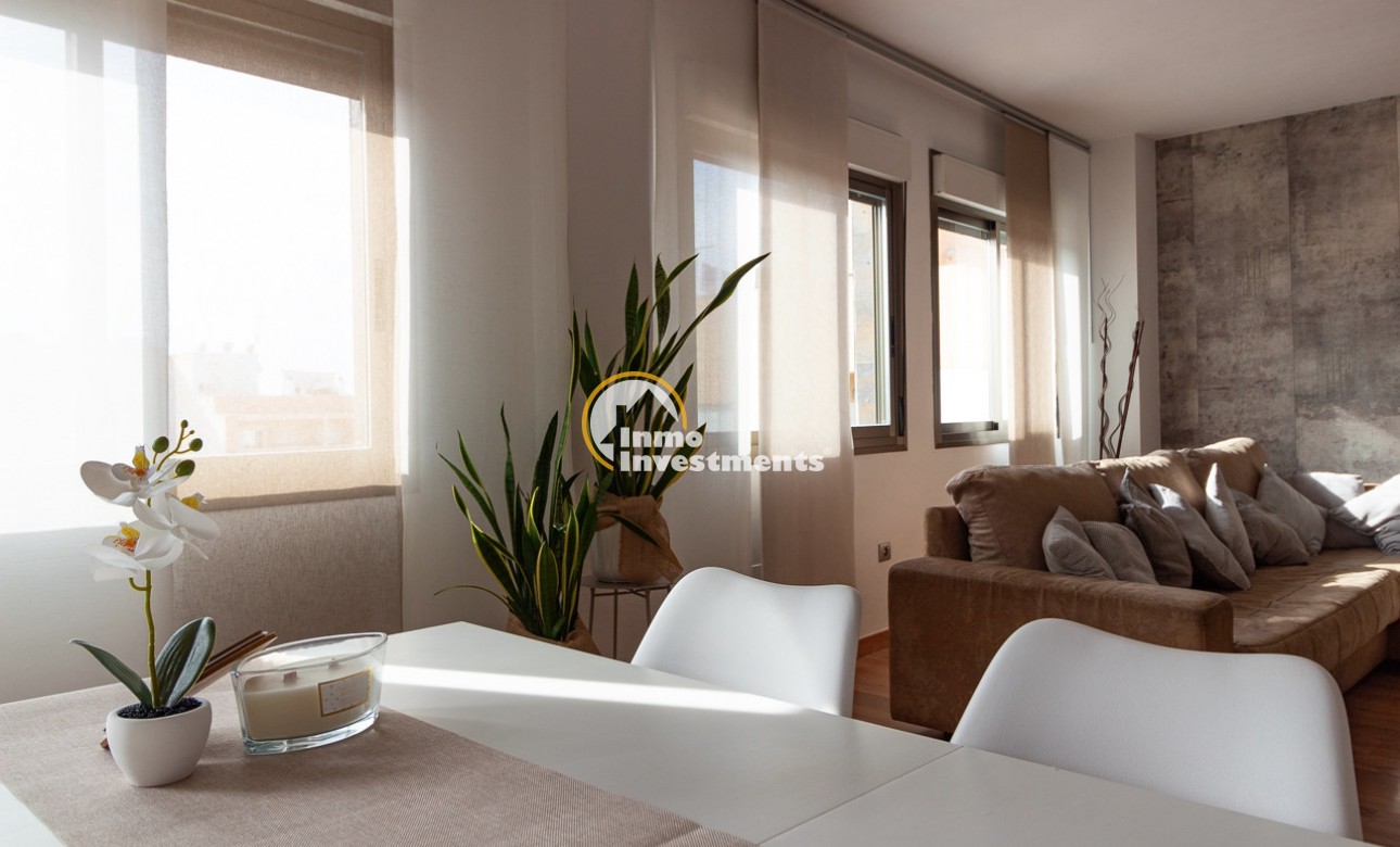 Resale - Penthouse - Torrevieja - Beach