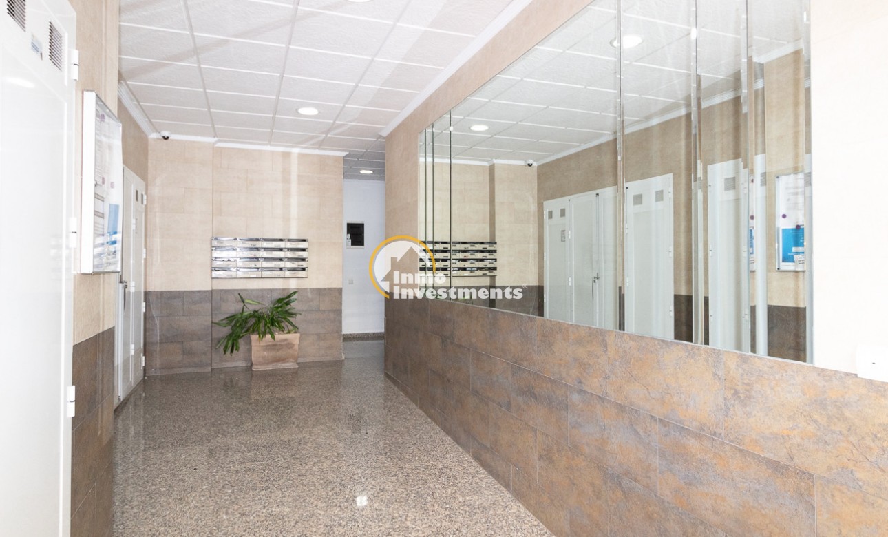 Resale - Penthouse - Torrevieja - Beach