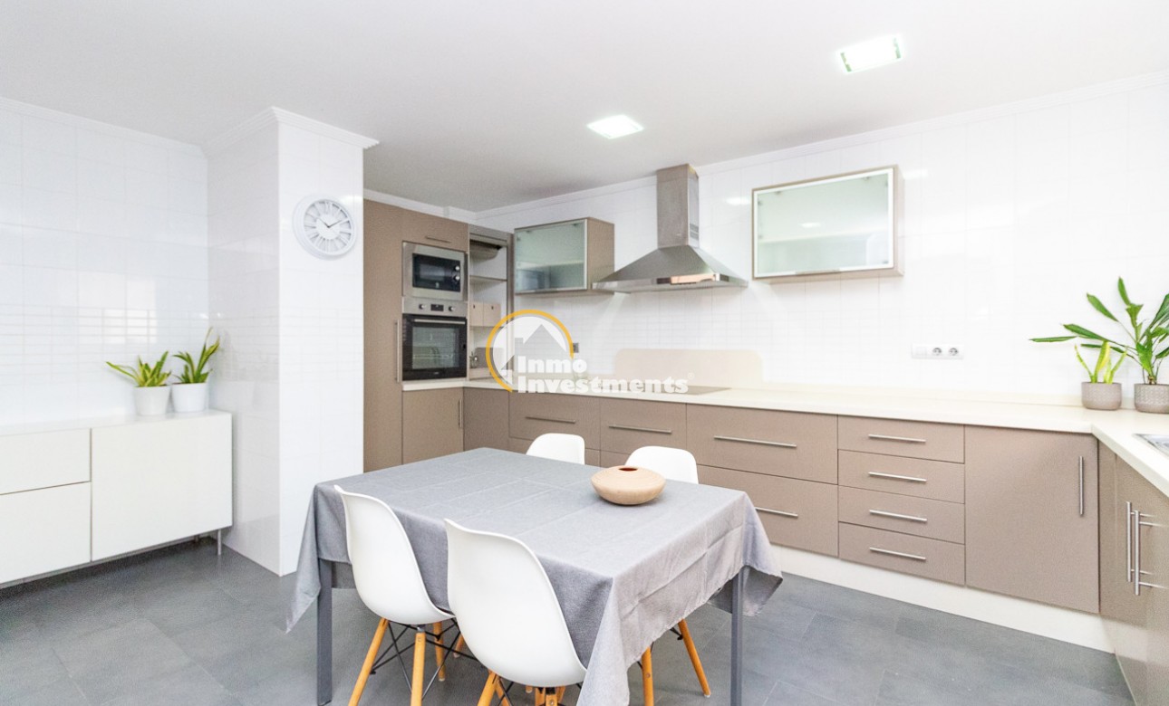 Resale - Penthouse - Torrevieja - Beach