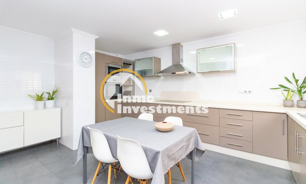 Resale - Penthouse - Torrevieja - Beach