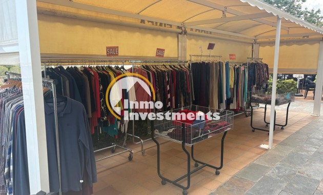 Till salu - Shop - Algorfa - La Finca Golf