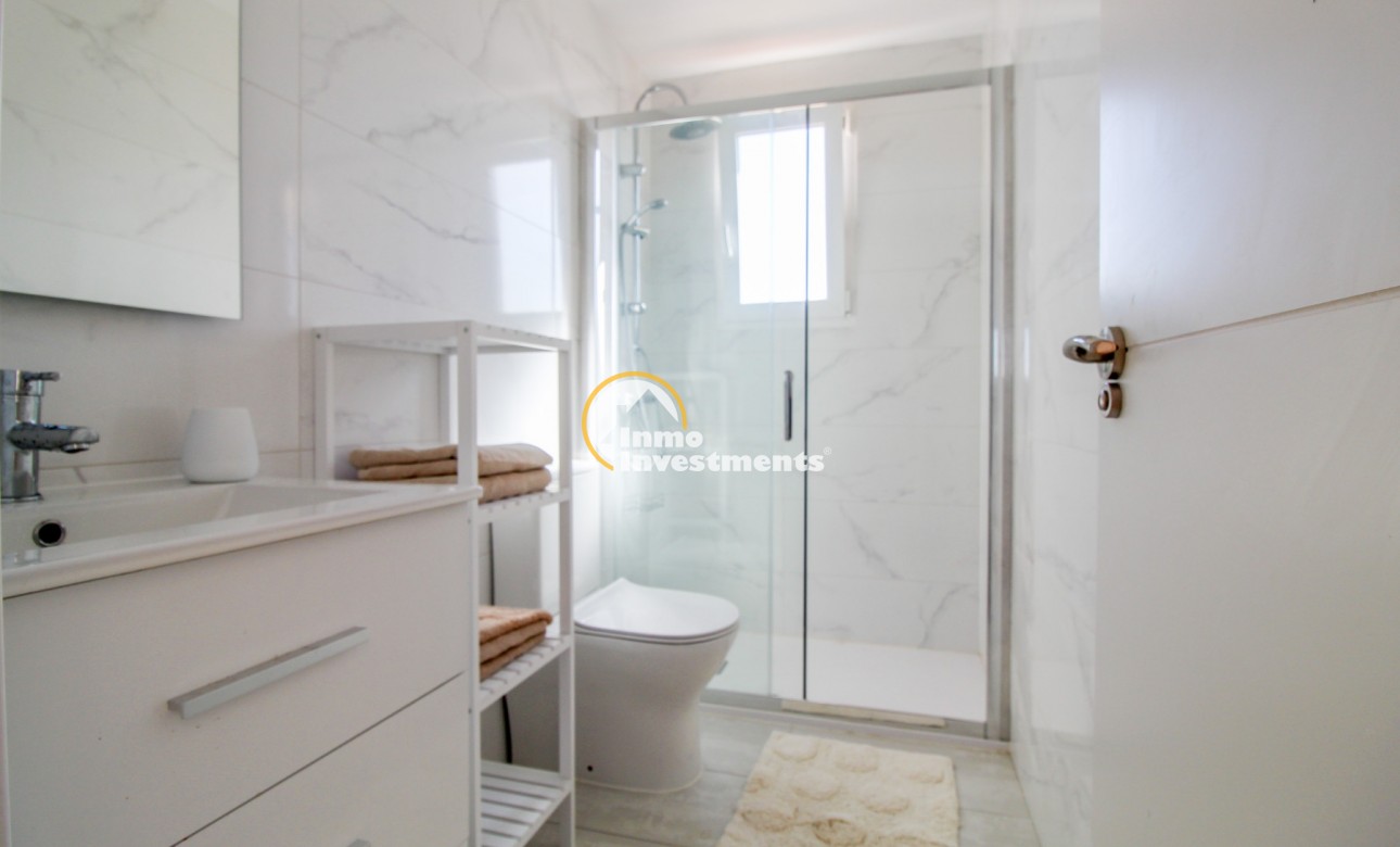 Resale - Penthouse - Punta Prima - Beachside