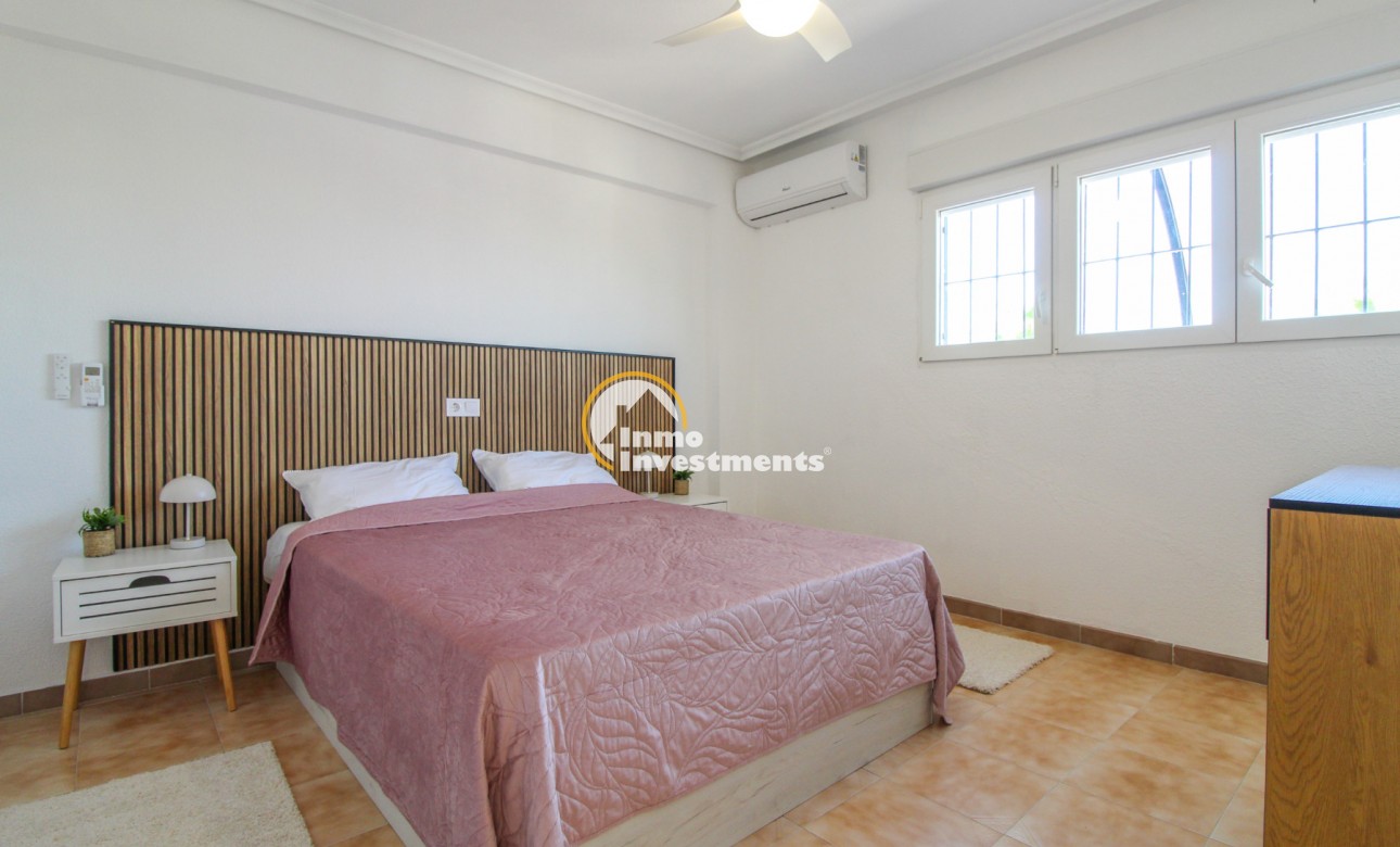 Resale - Penthouse - Punta Prima - Beachside