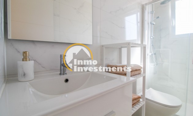 Resale - Penthouse - Punta Prima - Beachside