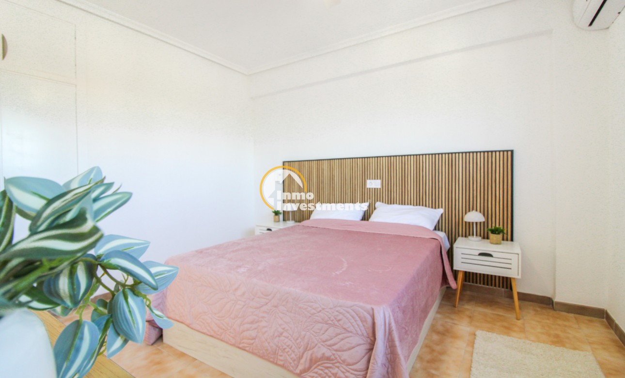 Resale - Penthouse - Punta Prima - Beachside