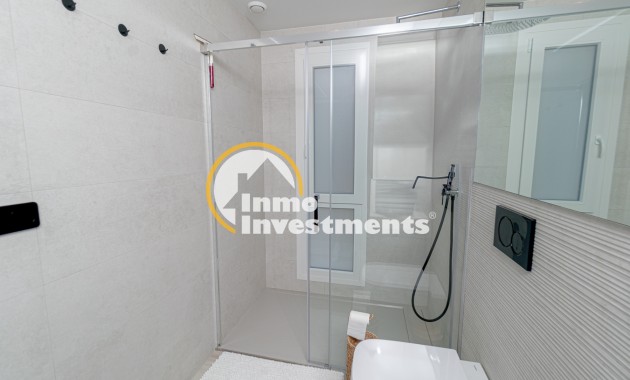 Gebrauchtimmobilien - Villa - Algorfa - La Finca