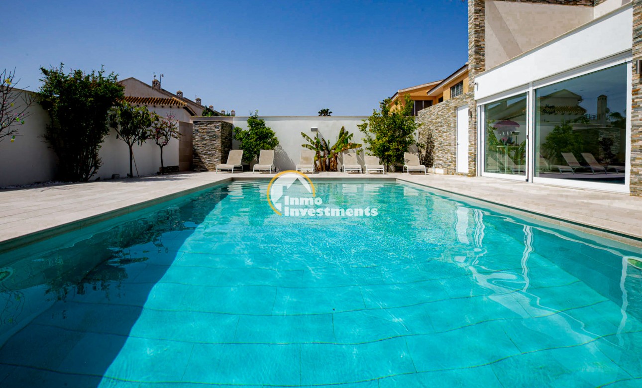 Gebrauchtimmobilien - Villa - La Zenia