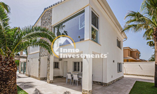 Gebrauchtimmobilien - Villa - La Zenia