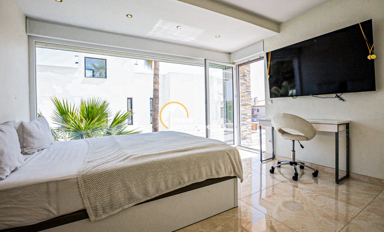 Gebrauchtimmobilien - Villa - La Zenia