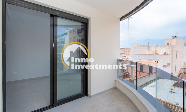 Resale - Apartment - Torrevieja - Beach