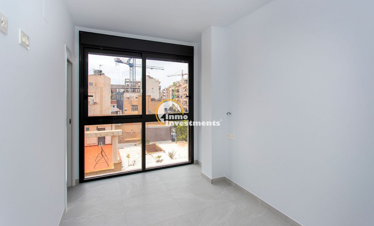 Resale - Apartment - Torrevieja - Beach