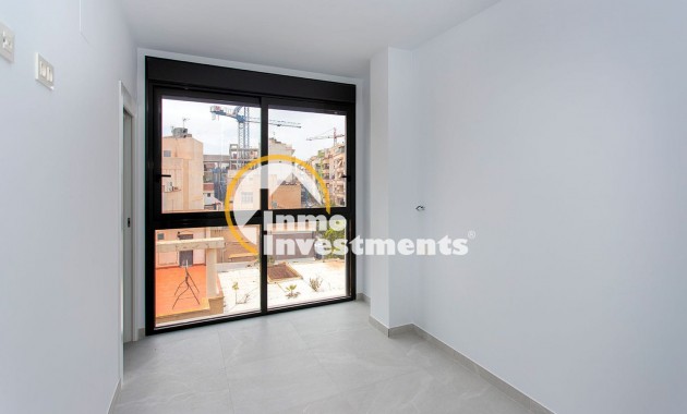 Resale - Apartment - Torrevieja - Beach