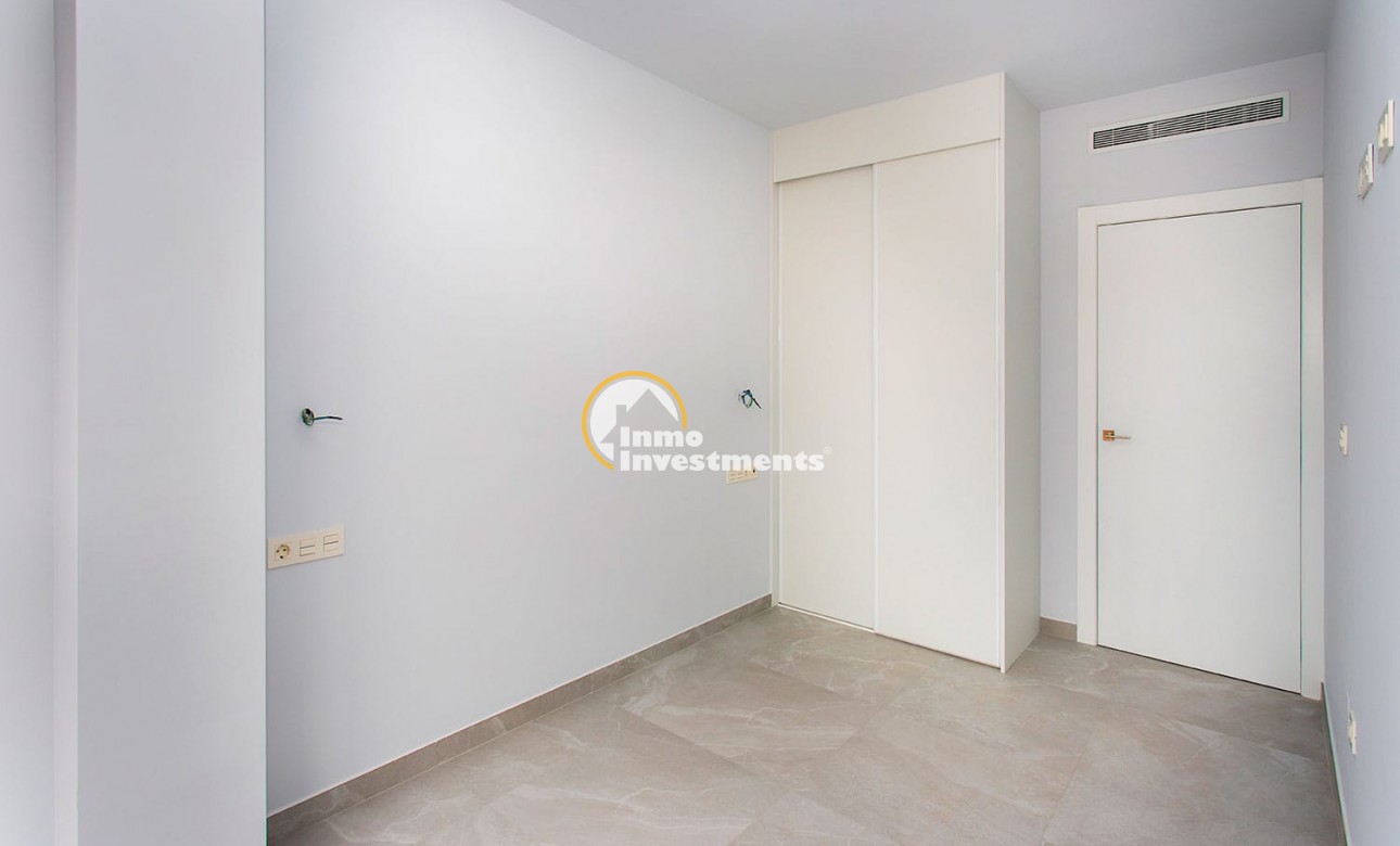 Resale - Apartment - Torrevieja - Beach
