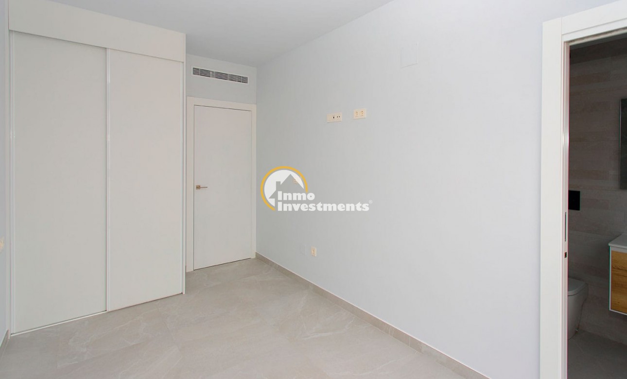 Resale - Apartment - Torrevieja - Beach