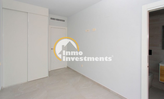 Resale - Apartment - Torrevieja - Beach