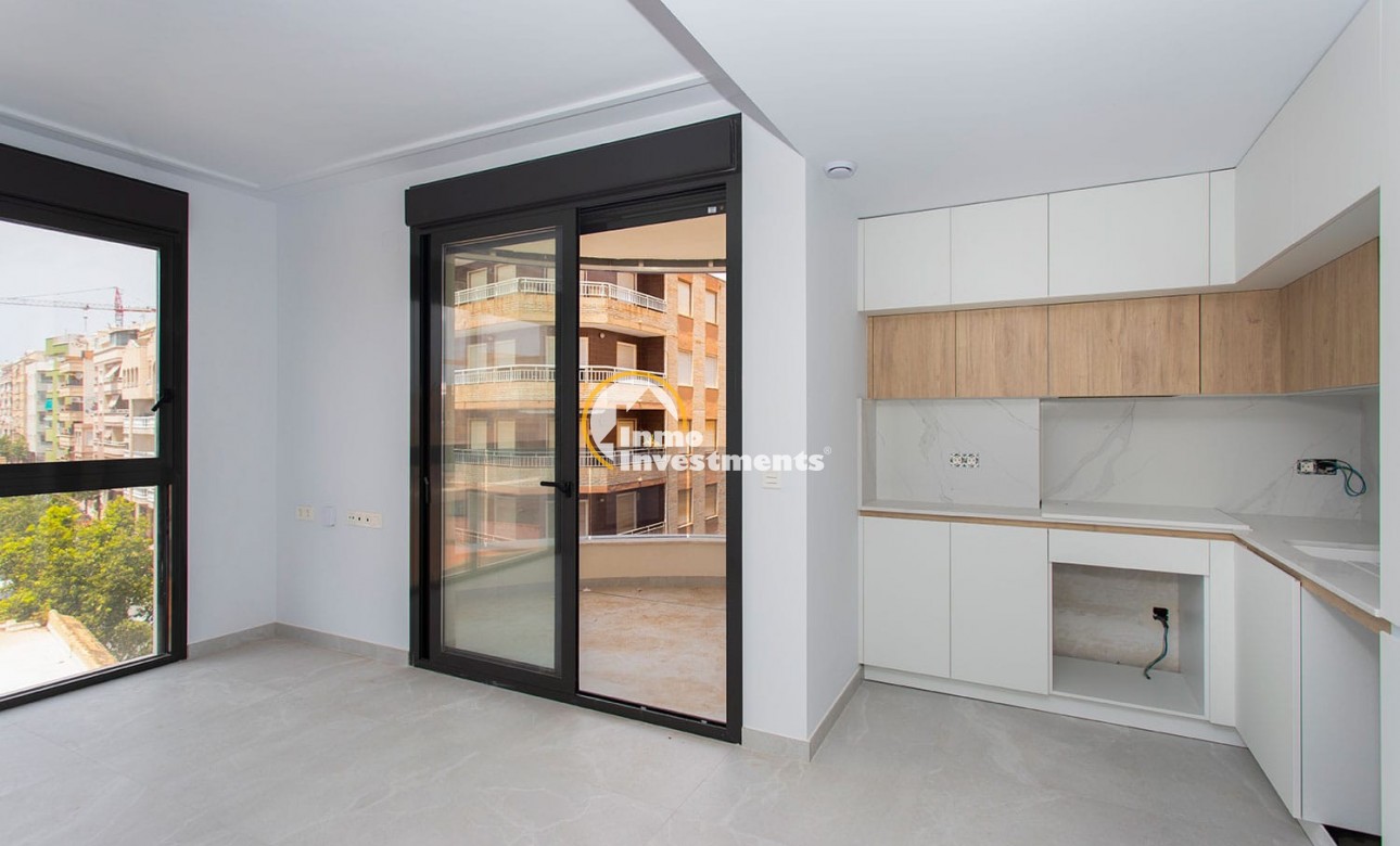 Resale - Apartment - Torrevieja - Beach