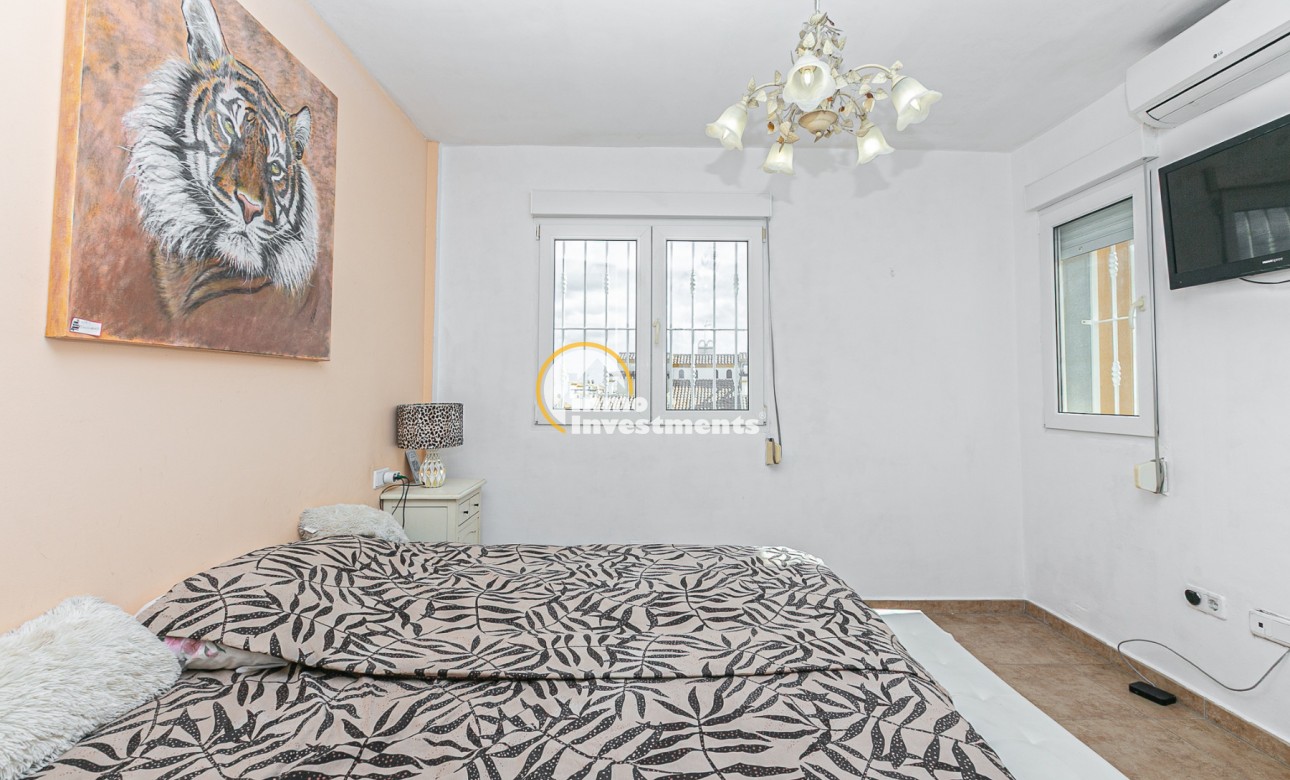 Gebrauchtimmobilien - Reihenhaus - La Zenia