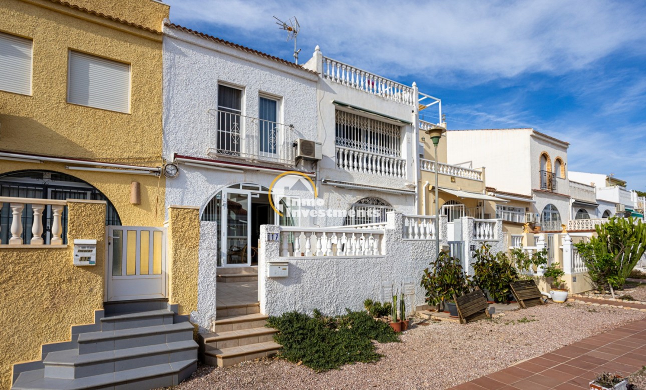 Resale - Town house - Torrevieja - La Siesta
