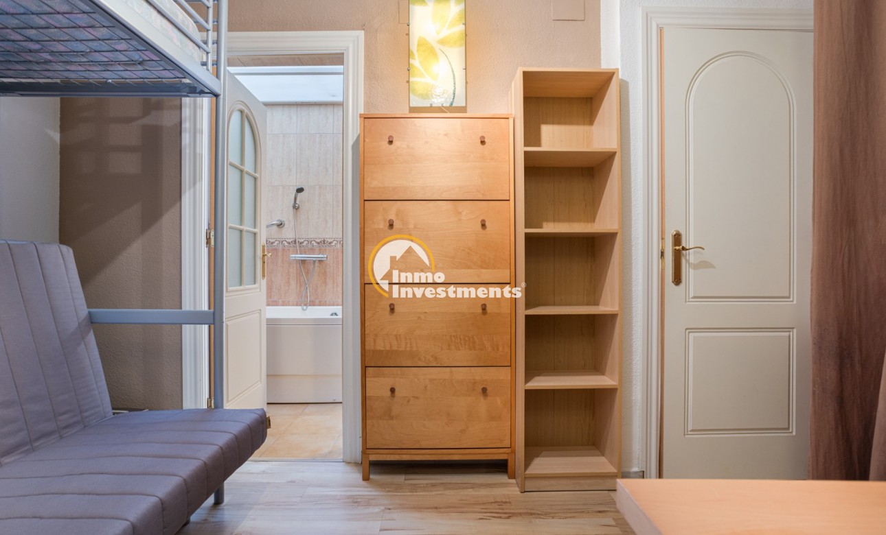 Resale - Town house - Torrevieja - La Siesta