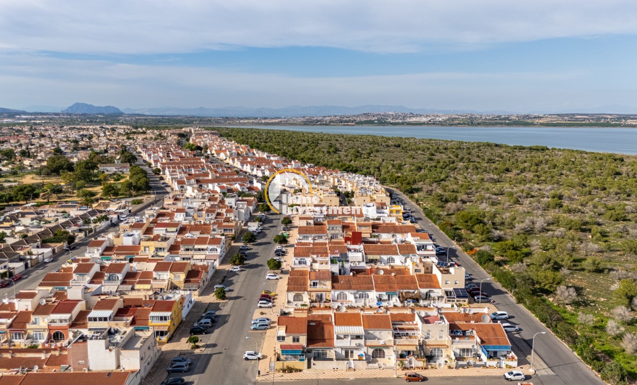 Resale - Town house - Torrevieja - La Siesta