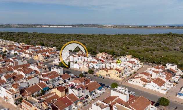 Resale - Town house - Torrevieja - La Siesta
