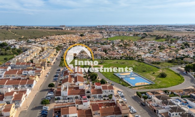 Resale - Town house - Torrevieja - La Siesta