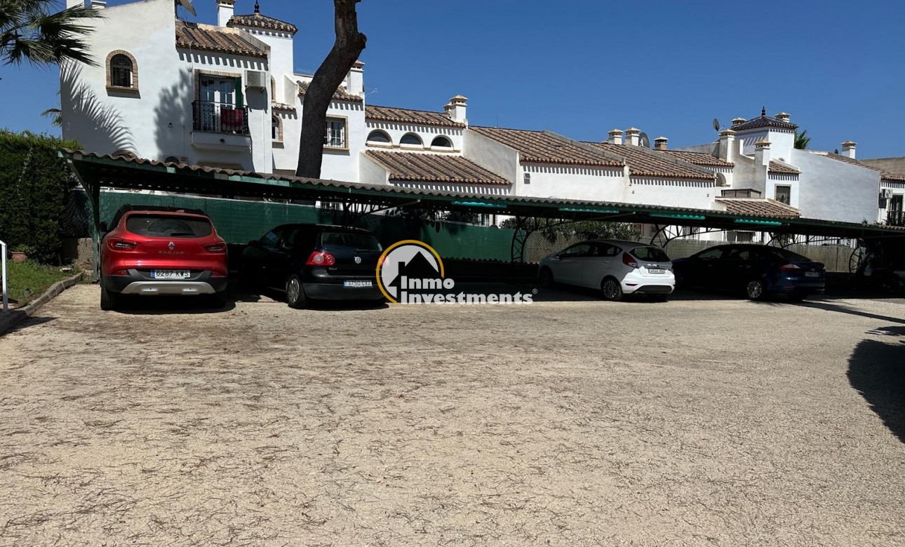 Resale - Apartment - Villamartin - Plaza