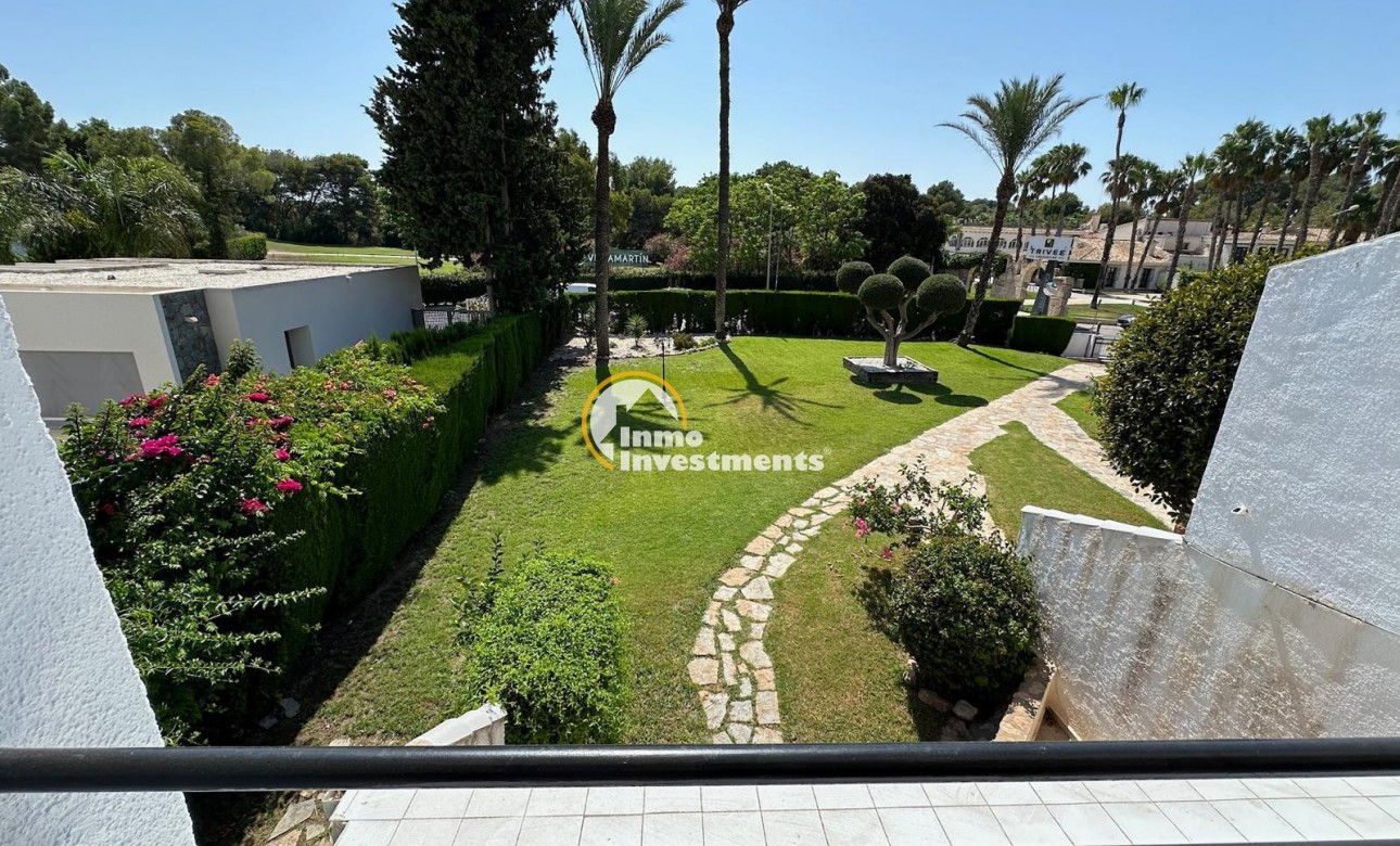 Resale - Apartment - Villamartin - Plaza