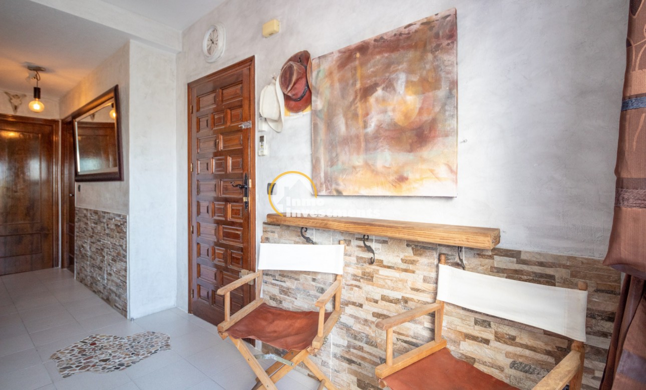 Resale - Apartment - Torrevieja - Beach