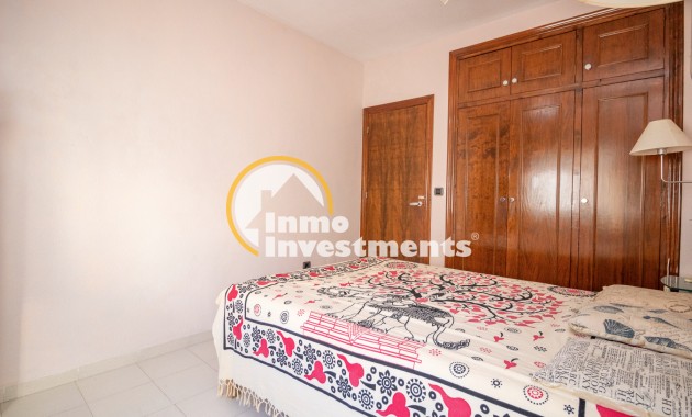 Resale - Apartment - Torrevieja - Beach