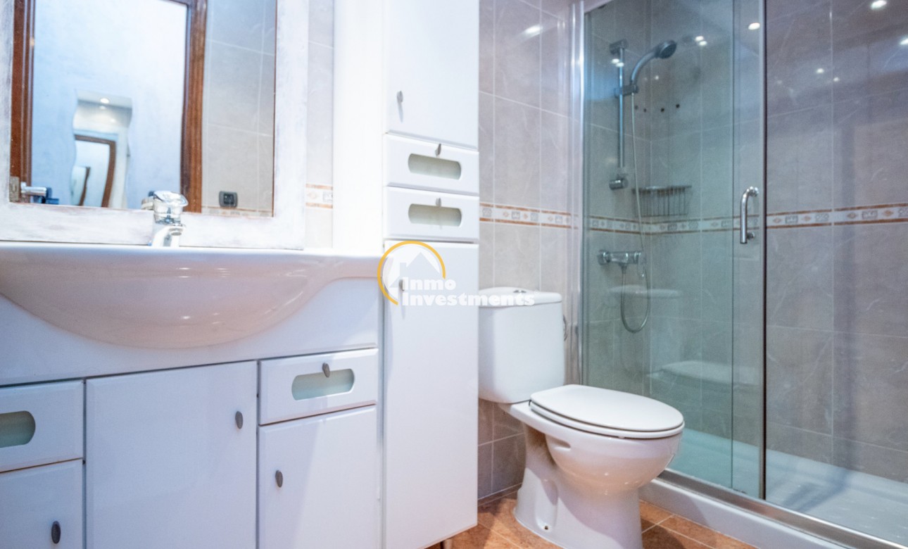 Resale - Apartment - Torrevieja - Beach
