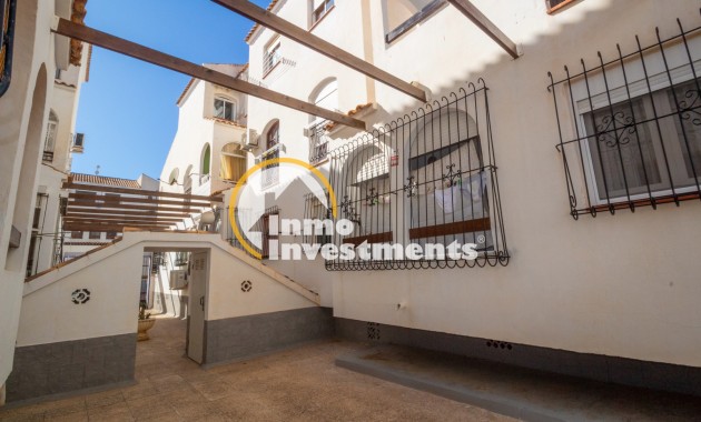 Resale - Apartment - Torrevieja - Beach
