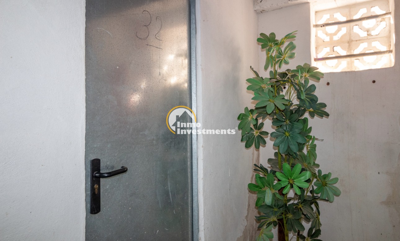 Resale - Apartment - Torrevieja - Beach